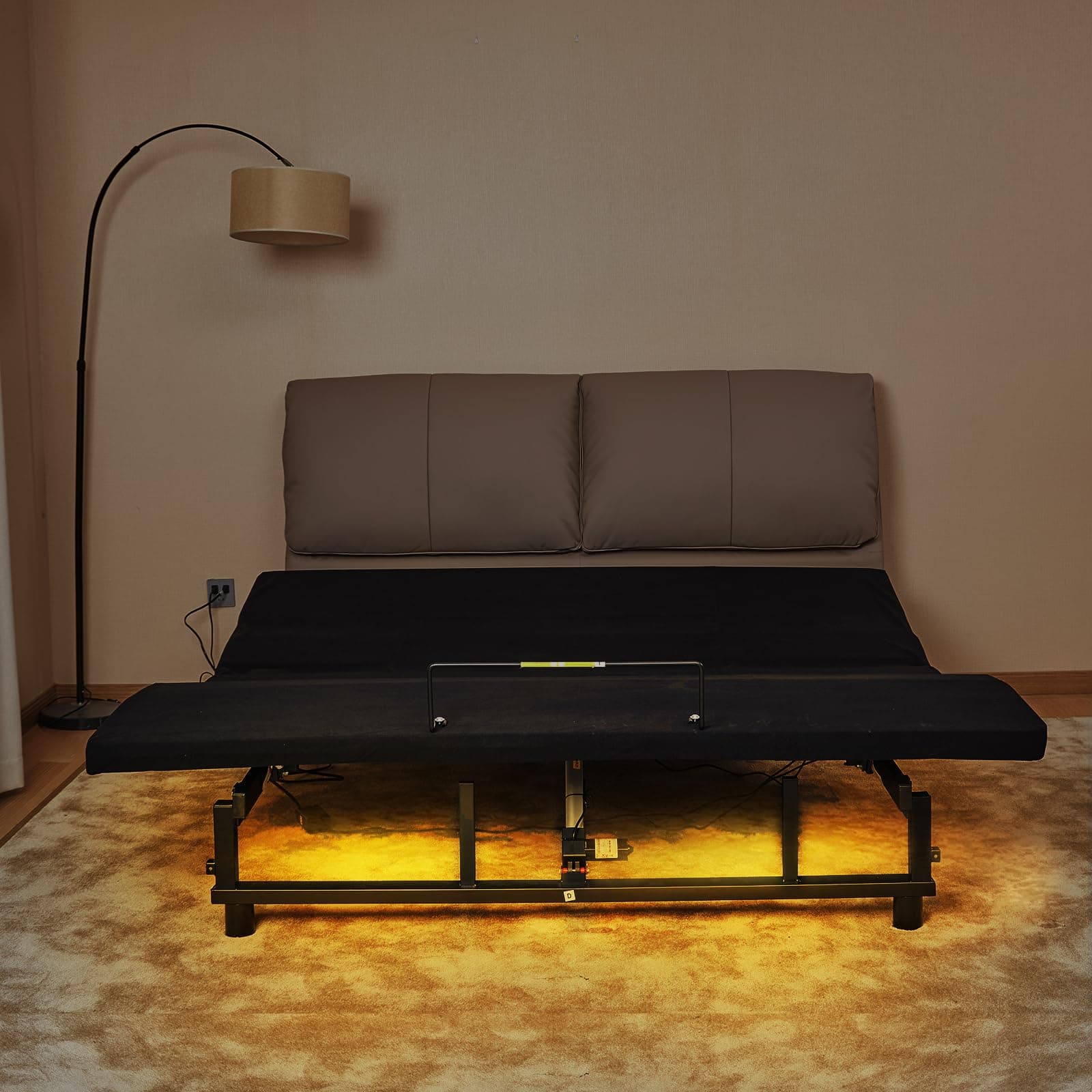 Futhy Queen Size Electric Adjustable Bed, Wireless Remote, Zero Gravity, 4 Ports USB, Under-Bed Nightlight